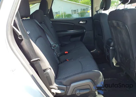 2013 Dodge Journey Sxt z USA, uszkodzony, nr VIN 3C4PDCBG4DT564290